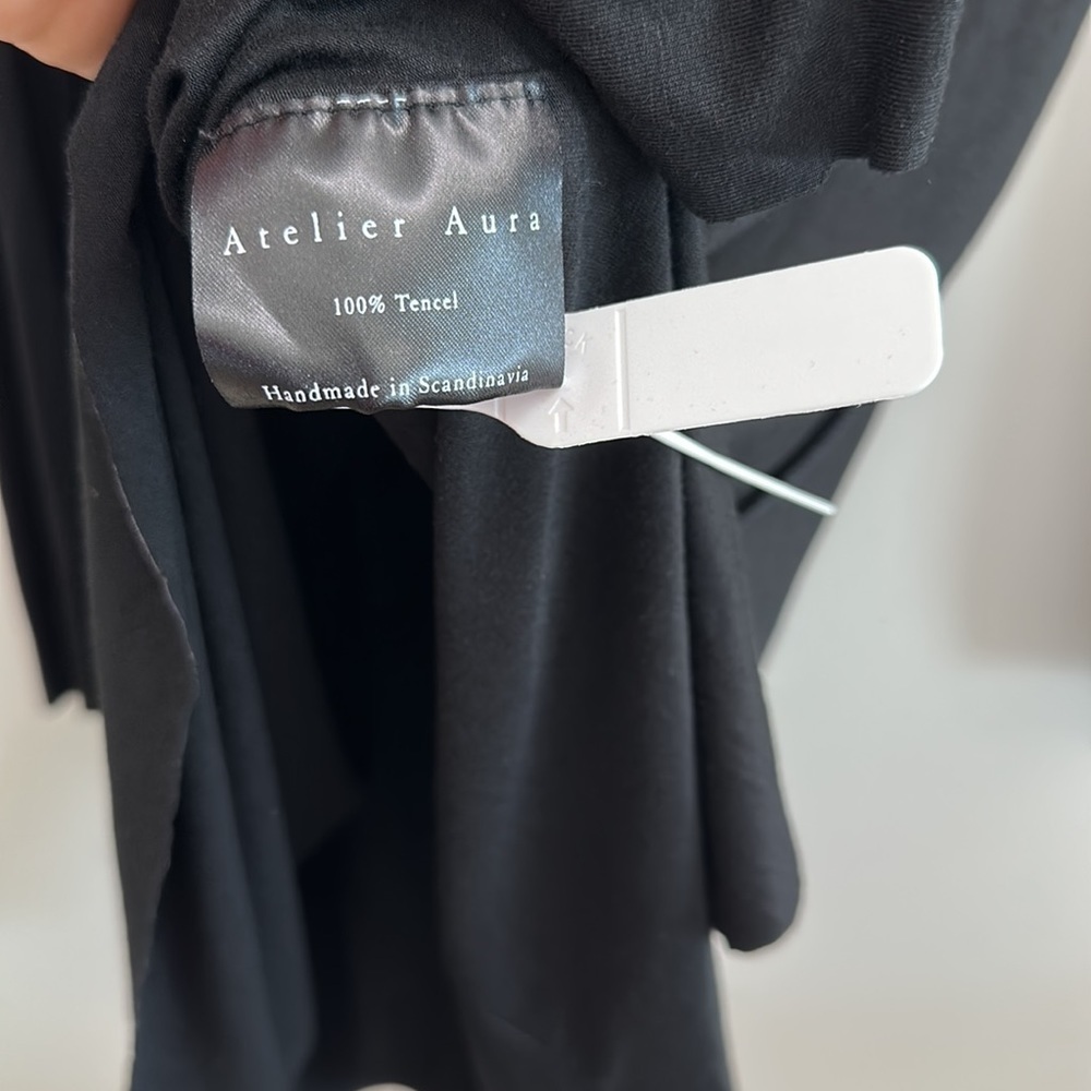 Atelier Aura Pal panelled longsleeve tee - Picture 7 of 13